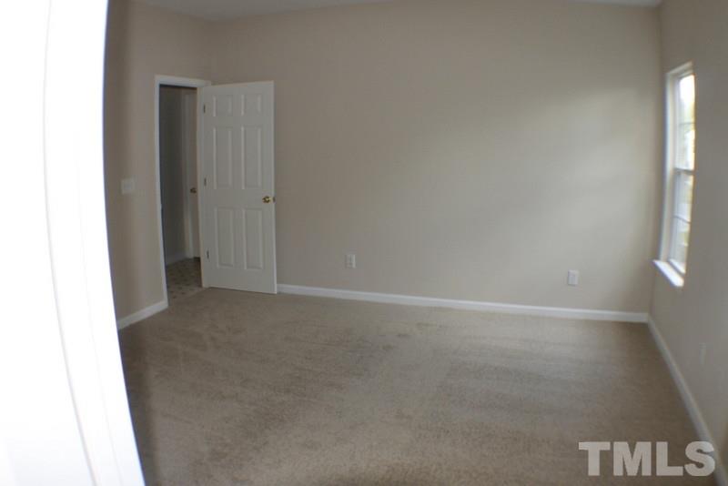 725 Hanska Way Raleigh, NC 27610 - Photo 7 of 24 Gallery Image 7