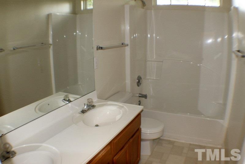 725 Hanska Way Raleigh, NC 27610 - Photo 9 of 24 Gallery Image 9