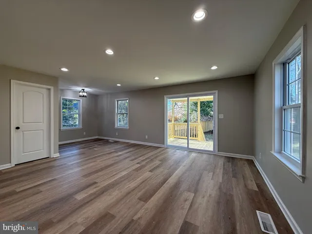 $299,900 | 648 South Rogers Street, Aberdeen, MD 21001