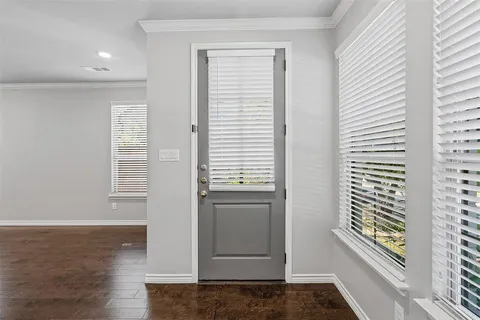 $1,295,000 | 2609 McCart Avenue, Fort Worth, TX 76110