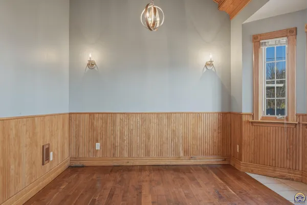 $325,000 | 2848 Southwest Indian Hills Road, Topeka, KS 66614