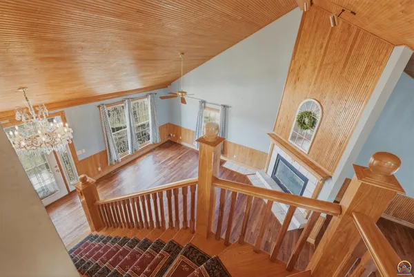 $325,000 | 2848 Southwest Indian Hills Road, Topeka, KS 66614