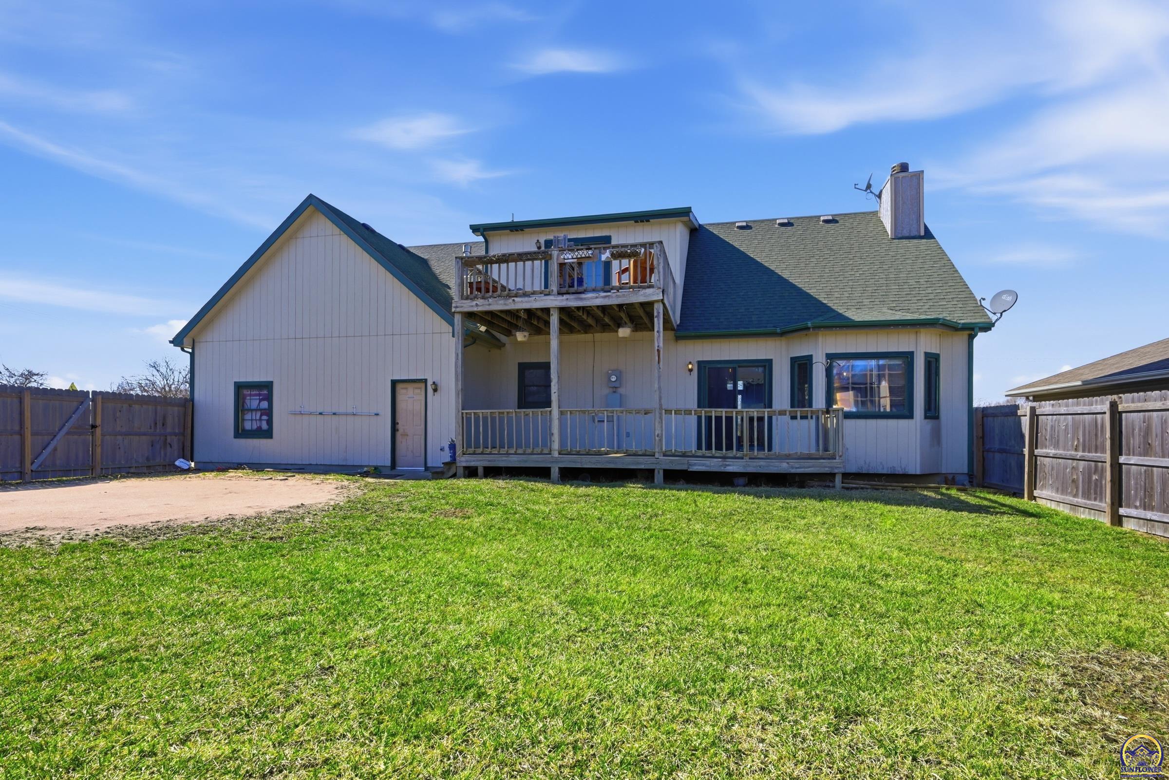 2848 Southwest Indian Hills Road Topeka, KS 66614 - Photo 37 of 41