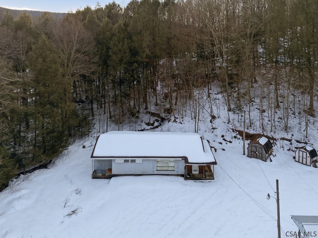 169 Glenview Road Somerset, PA 15501 - Photo 2 of 17