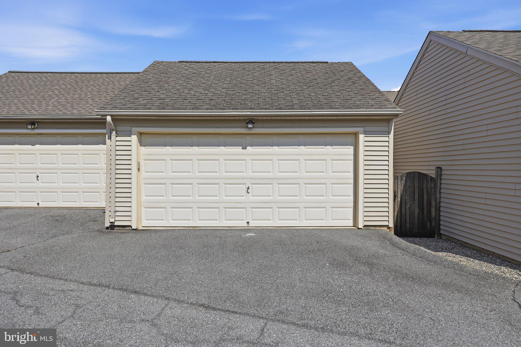 2215 Parish Lane Frederick, MD 21701 - Photo 48 of 63 Garage