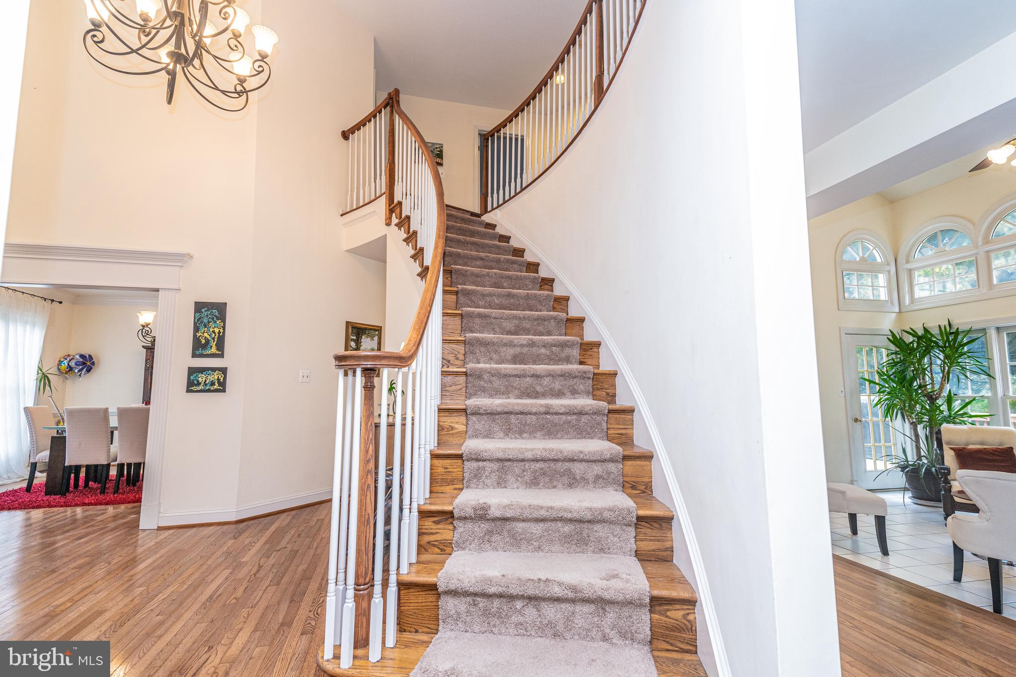 9736 Middleton Ridge Road Vienna, VA 22182 - Photo 23 of 85