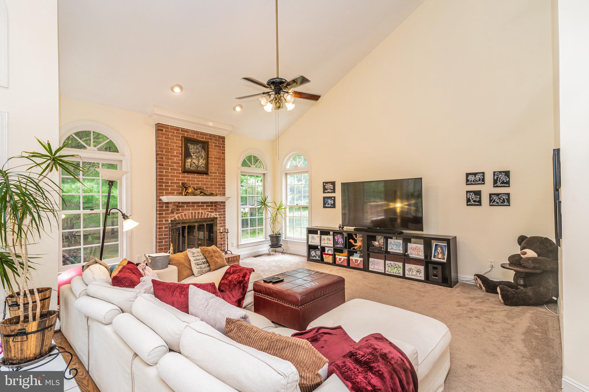 9736 Middleton Ridge Road Vienna, VA 22182 - Photo 29 of 85