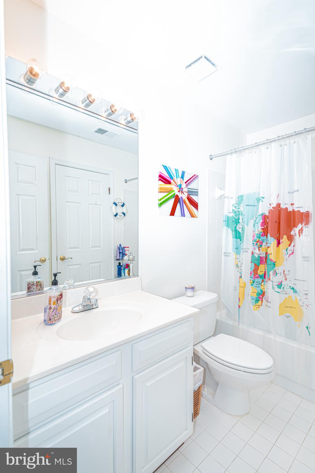 9736 Middleton Ridge Road Vienna, VA 22182 - Photo 33 of 85