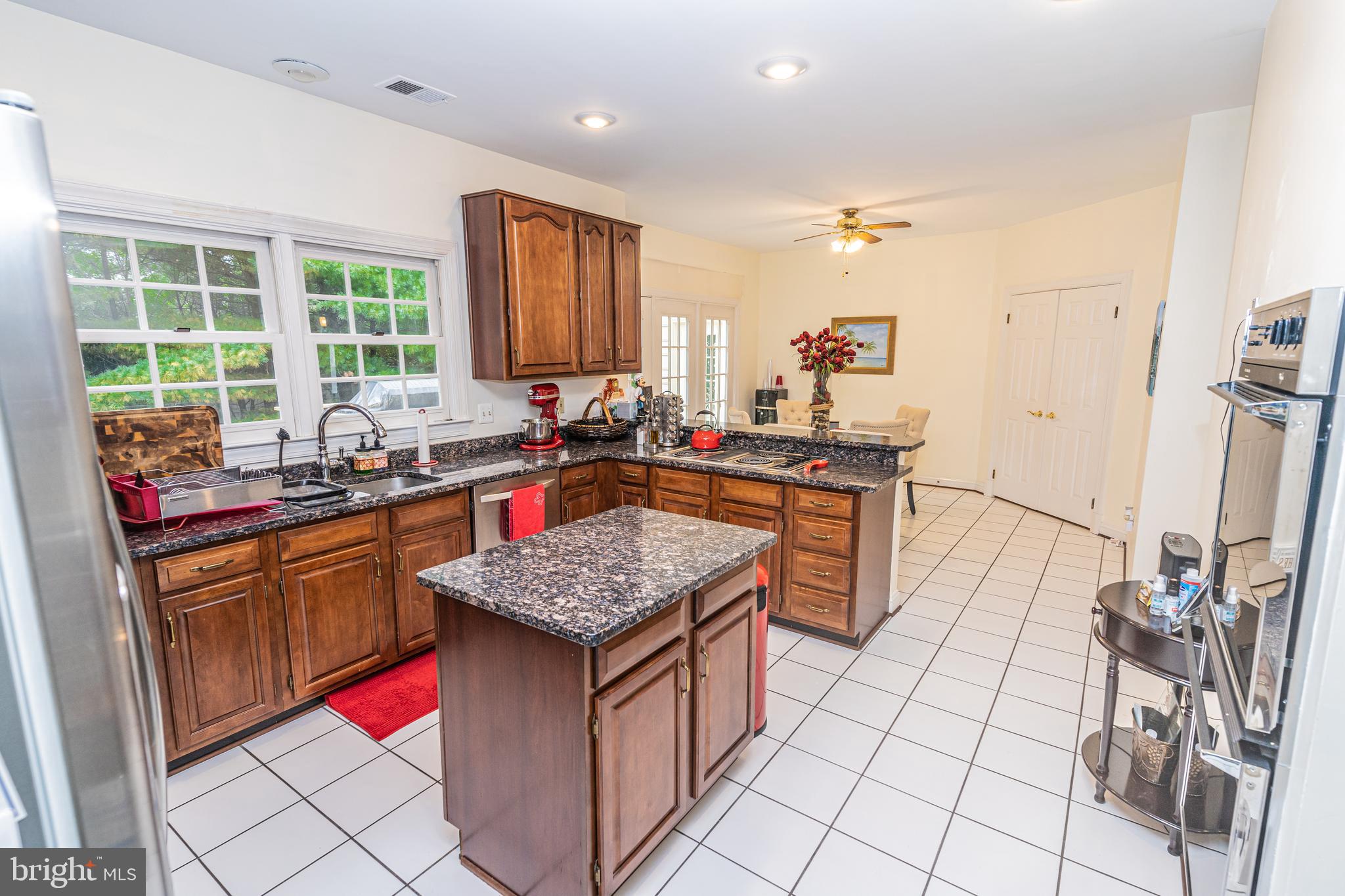 9736 Middleton Ridge Road Vienna, VA 22182 - Photo 39 of 85