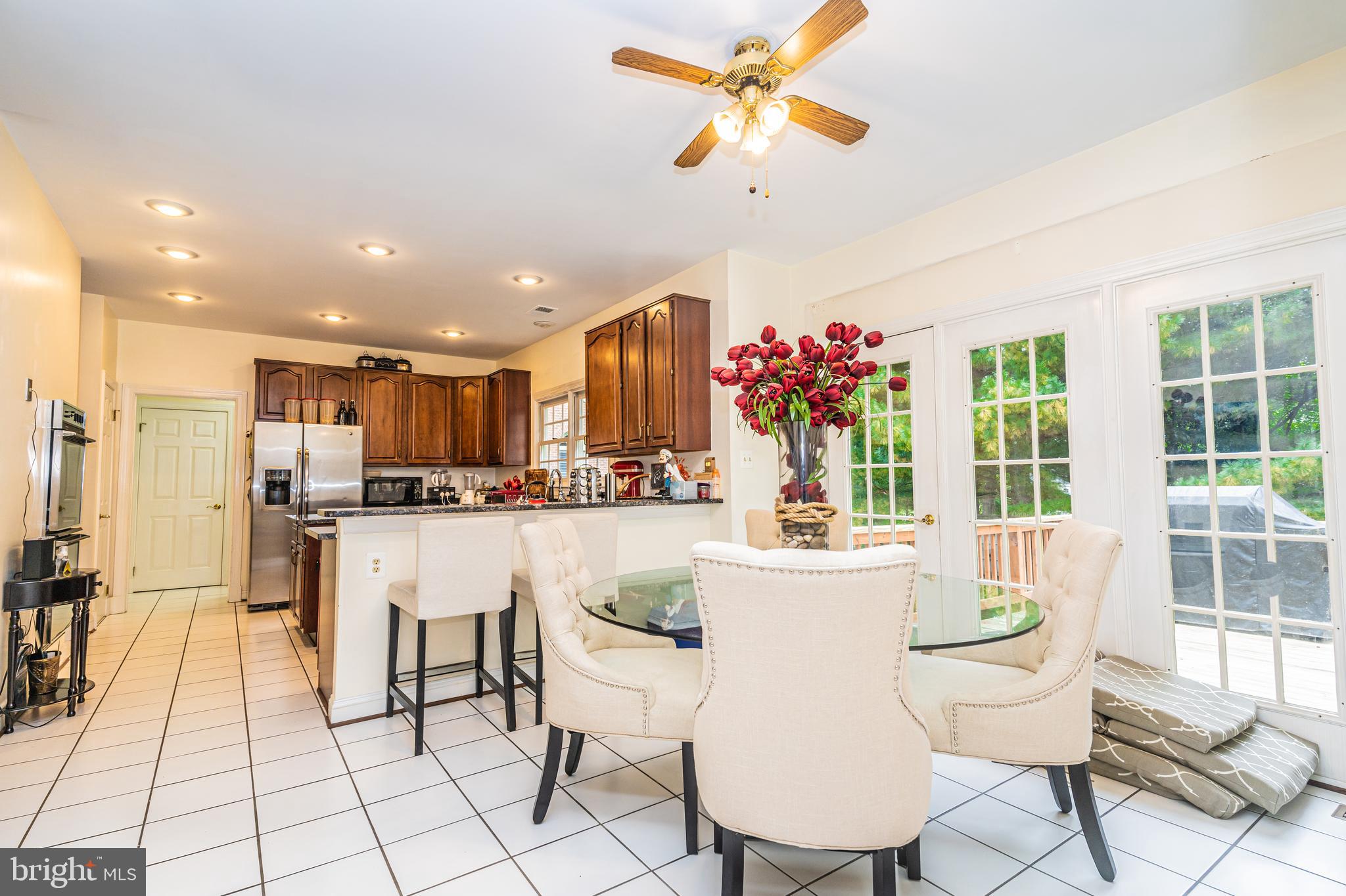 9736 Middleton Ridge Road Vienna, VA 22182 - Photo 41 of 85