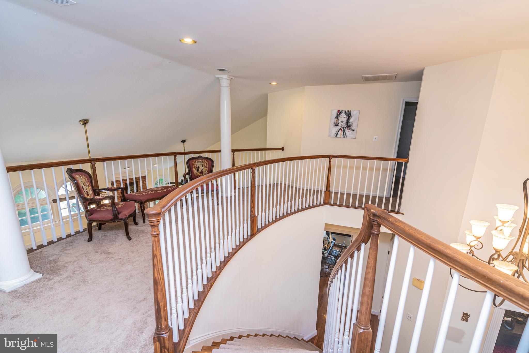 9736 Middleton Ridge Road Vienna, VA 22182 - Photo 46 of 85