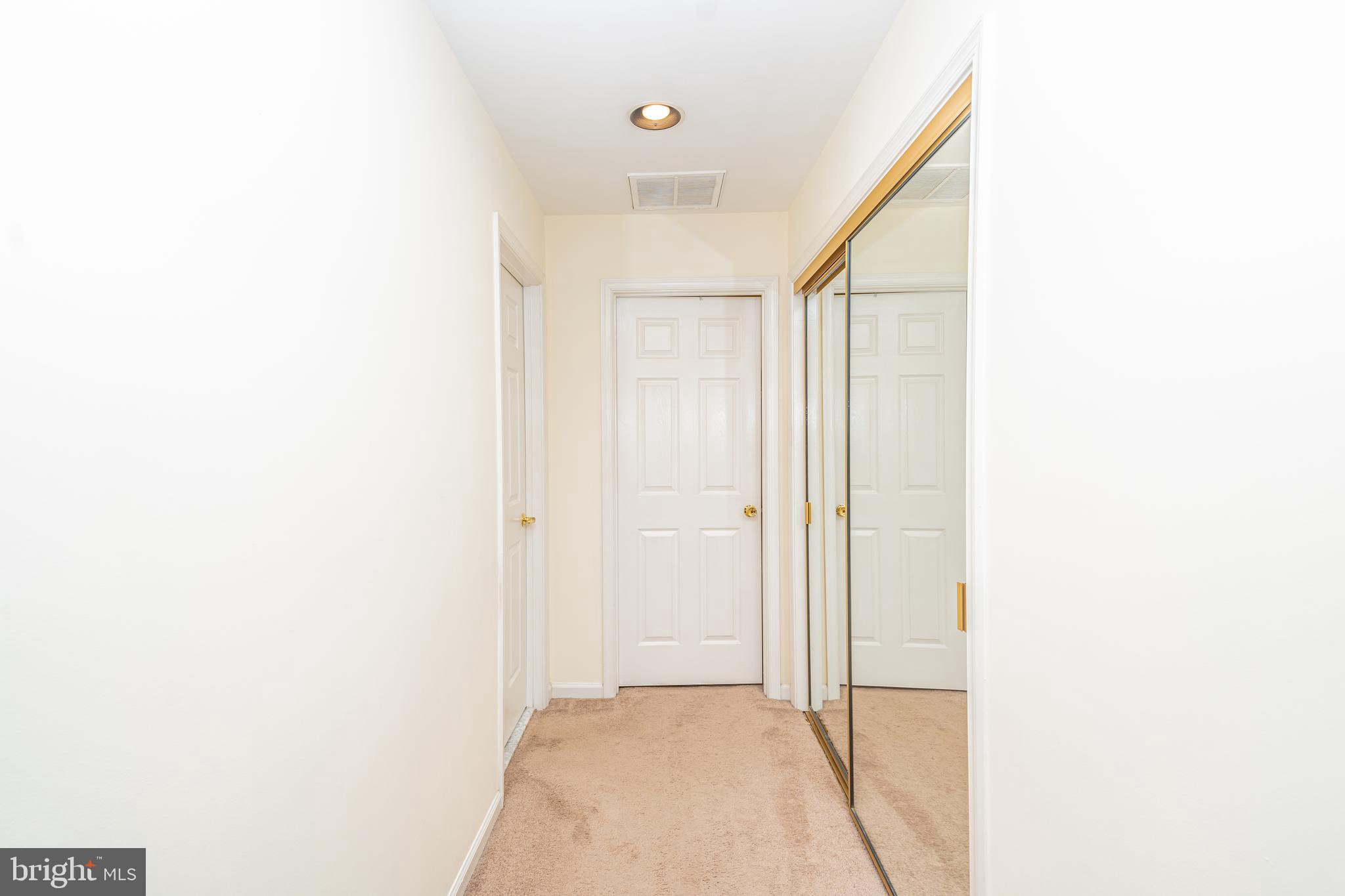 9736 Middleton Ridge Road Vienna, VA 22182 - Photo 52 of 85