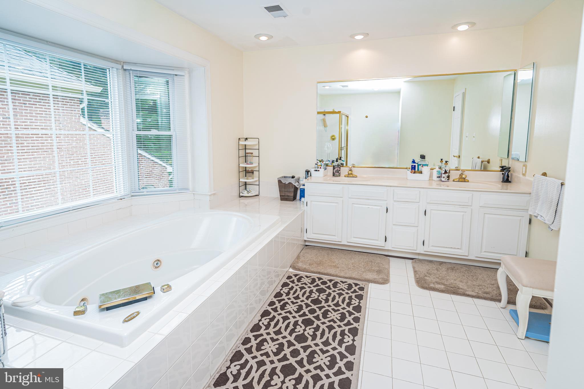 9736 Middleton Ridge Road Vienna, VA 22182 - Photo 56 of 85