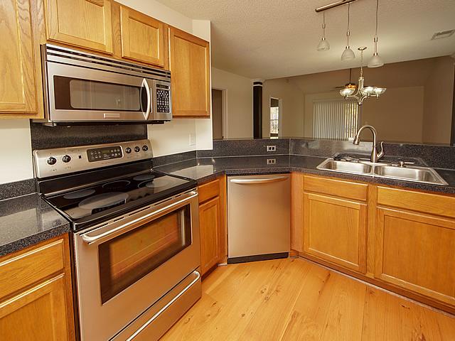 1256 River Rock Road Hanahan, SC 29410 - Photo 4 of 22 5 River Rock