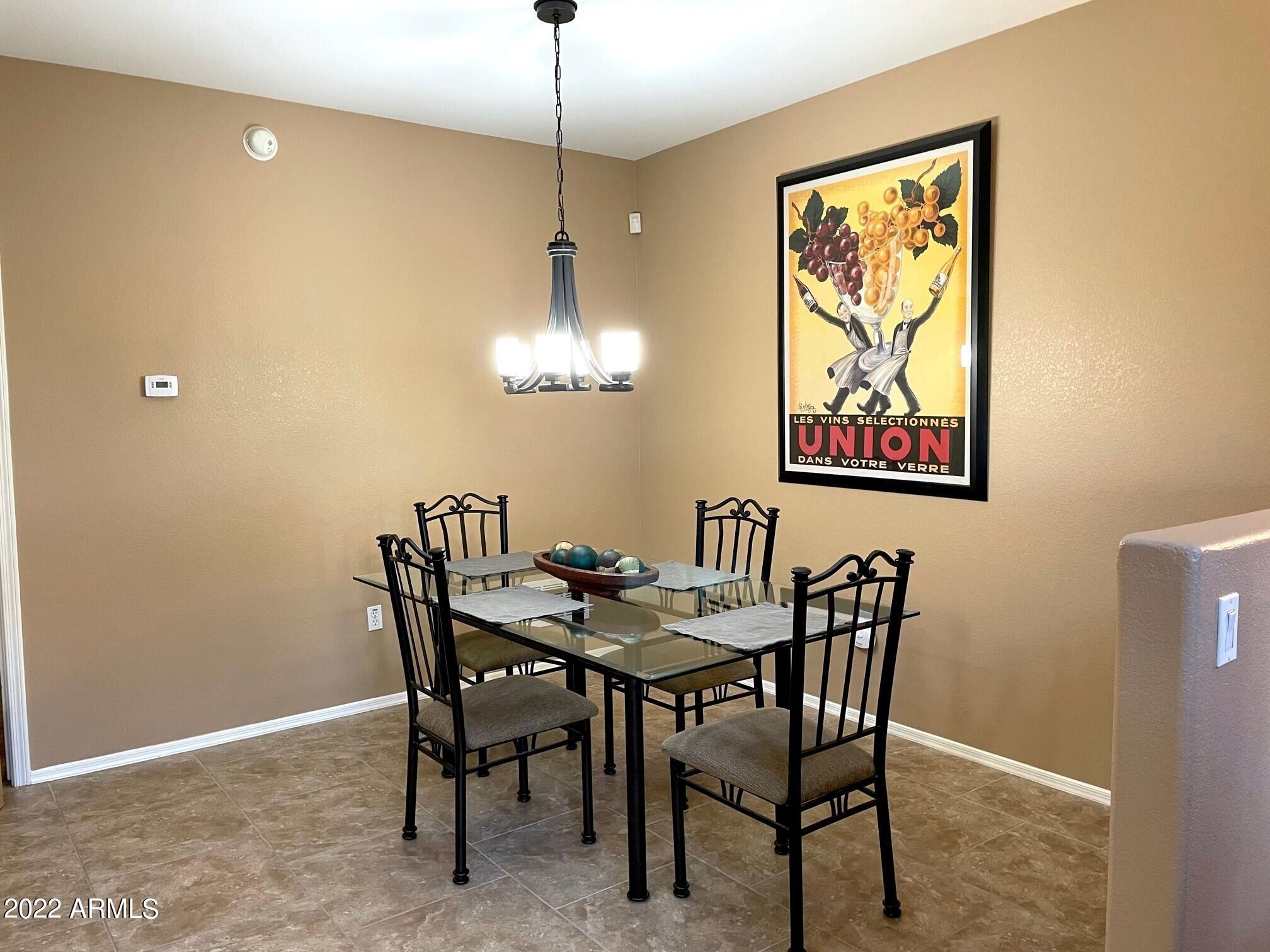 2402 East 5th Street, Unit 1559 Tempe, AZ 85288 - Photo 6 of 20 6 - Dining Room