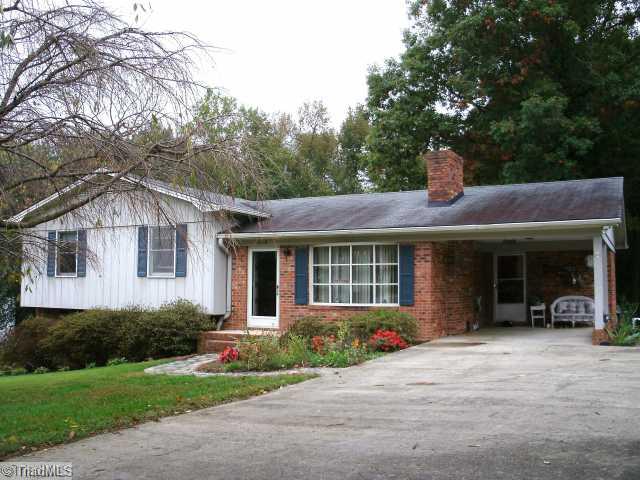 399 Cameron Road Lexington, NC 27295 - Photo 1 of 12 Exterior Front.