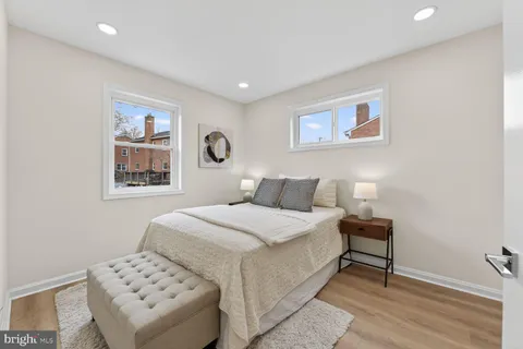 $685,000 | 27 South French Street, Alexandria, VA 22304