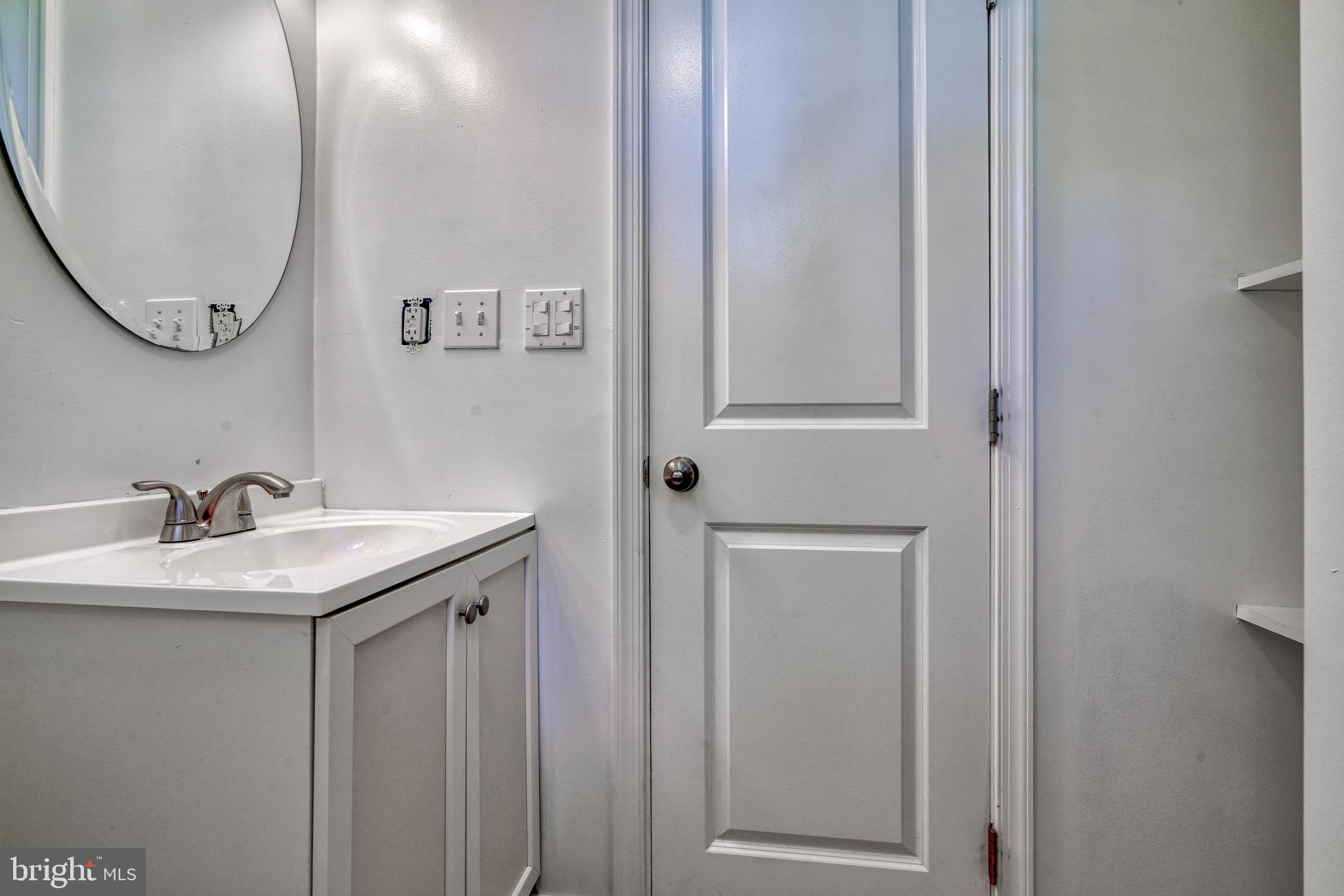 6473 Blenheim Road Baltimore, MD 21212 - Photo 45 of 57