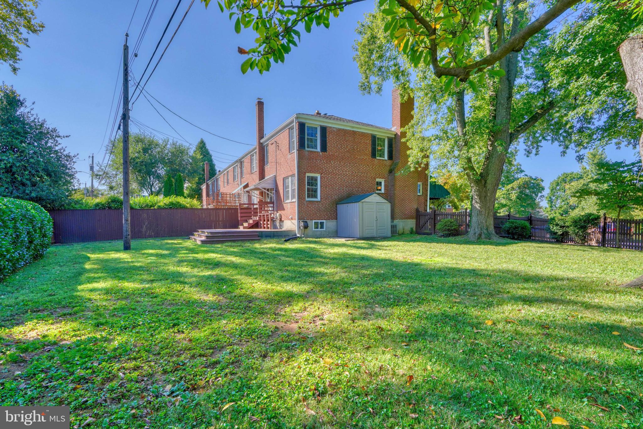 6473 Blenheim Road Baltimore, MD 21212 - Photo 5 of 57 Largest Corner Lot in Area!