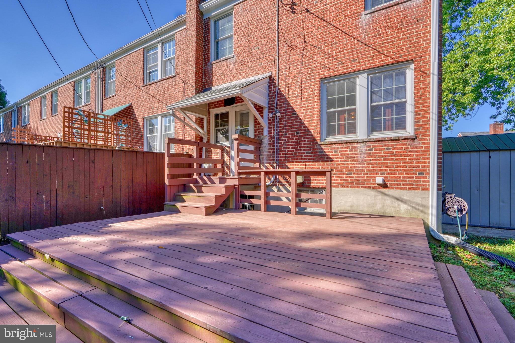 6473 Blenheim Road Baltimore, MD 21212 - Photo 51 of 57 Rear Platform Deck