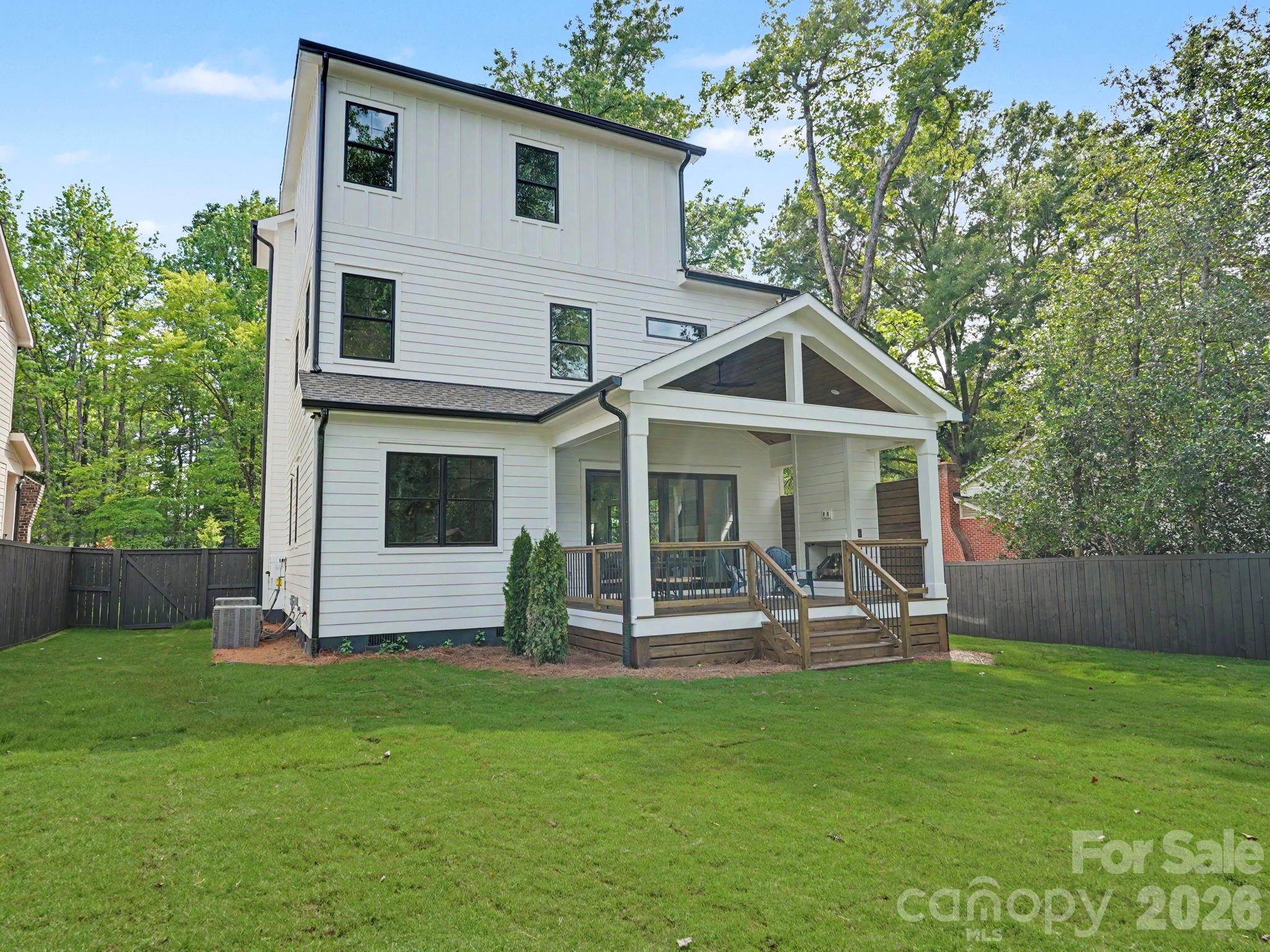 5963 Gate Post Road Charlotte, NC 28211 - Photo 44 of 48 Gallery Image 44