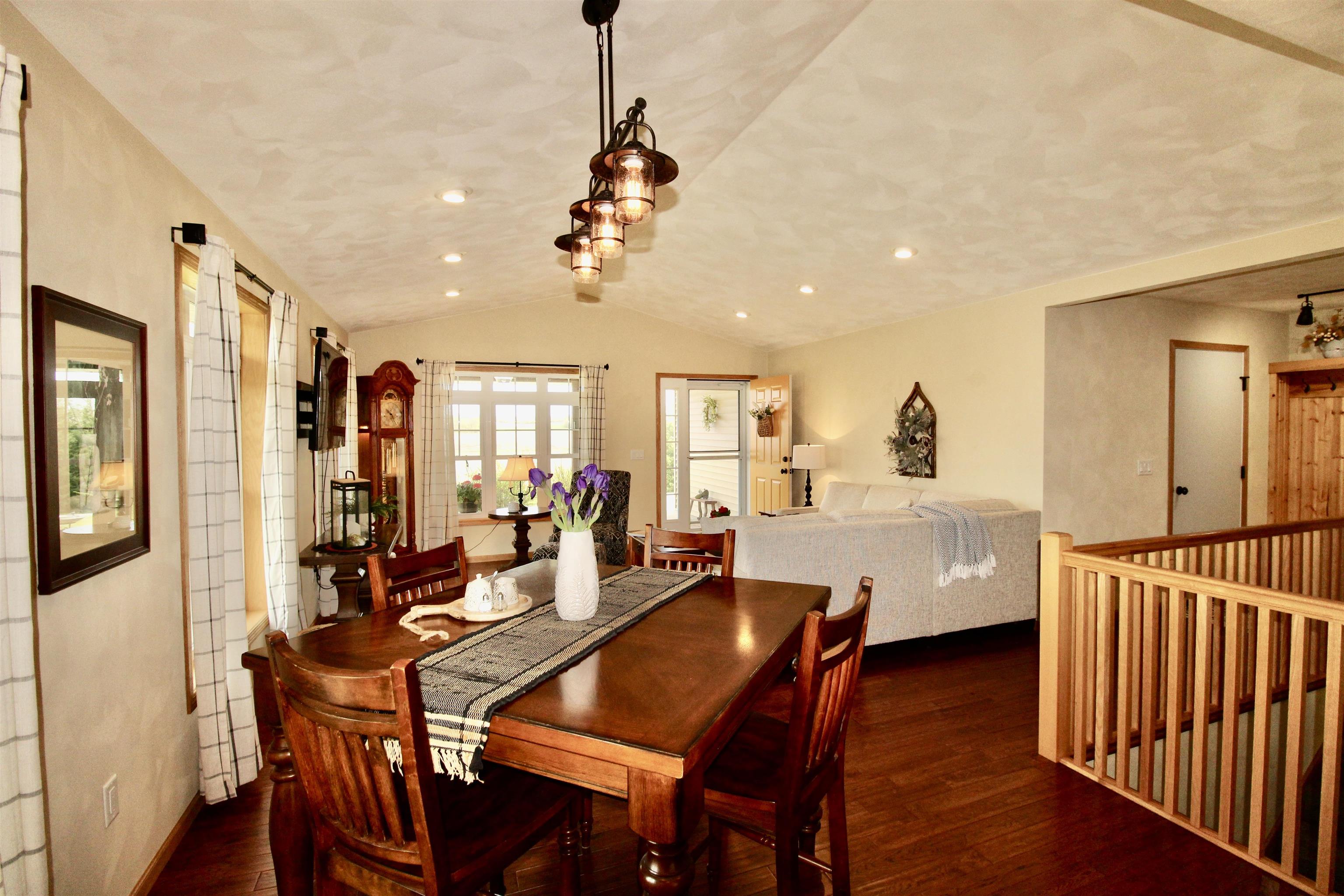 W3689 Sylvester Road Monroe, WI 53566 - Photo 16 of 42