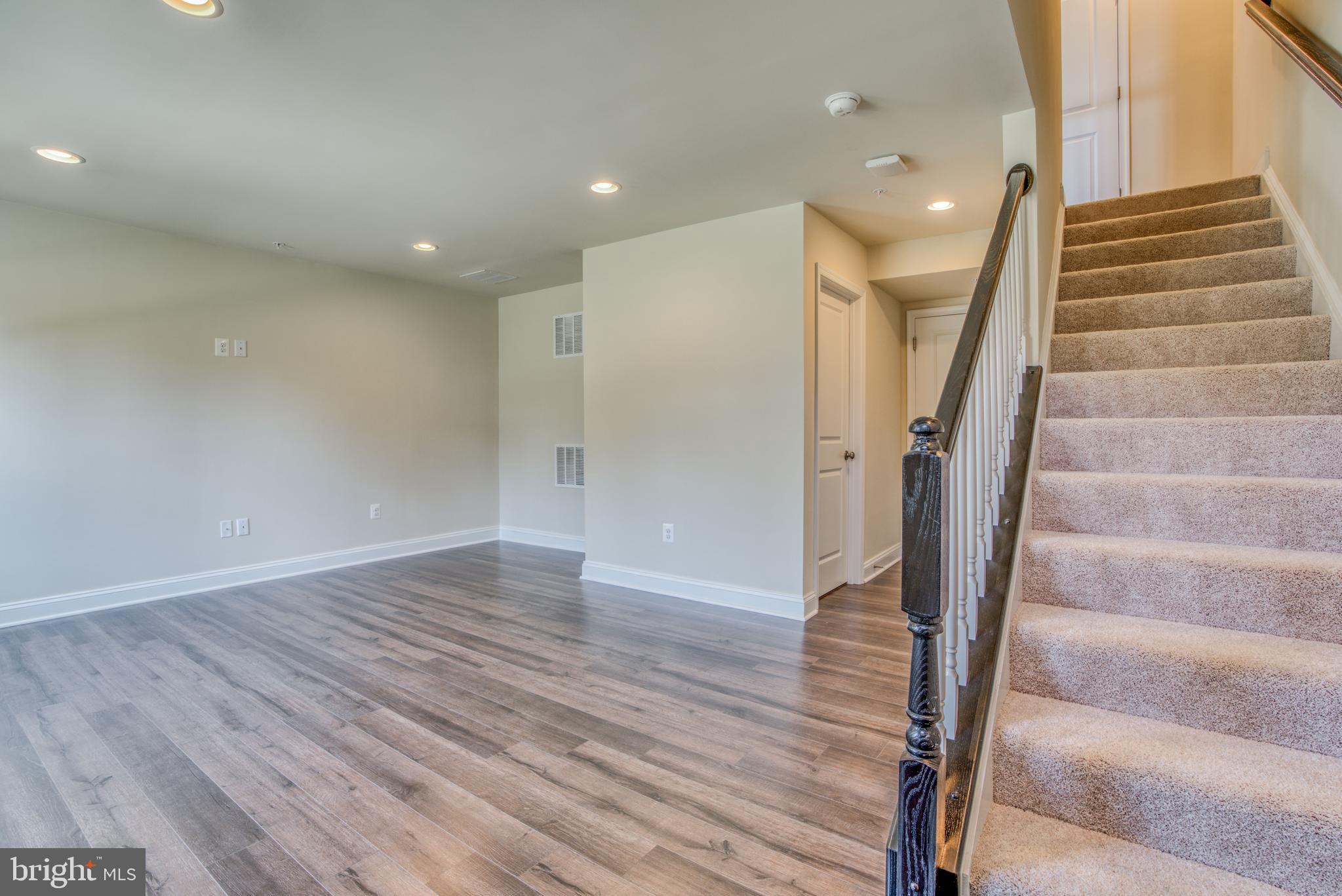5047 East Joppa Road Perry Hall, MD 21128 - Photo 4 of 65