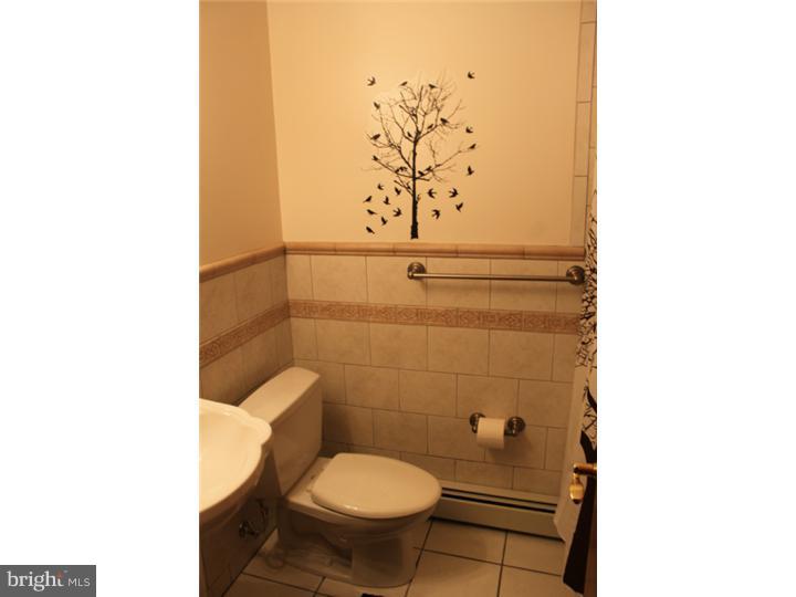 79 Bluebird Road Southampton, PA 18966 - Photo 24 of 25 Bathroom