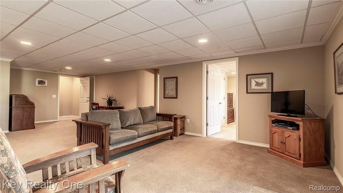 2790 Castlemartin Court Rochester, MI 48306 - Photo 42 of 64 053_39.jpg