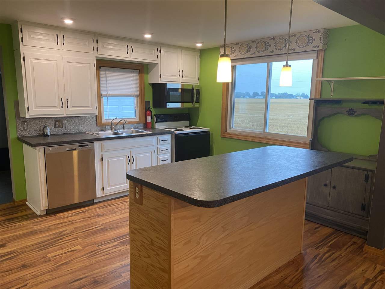 2243 South Mackinaw Road Kawkawlin, MI 48631 - Photo 14 of 32 Gallery Image 14
