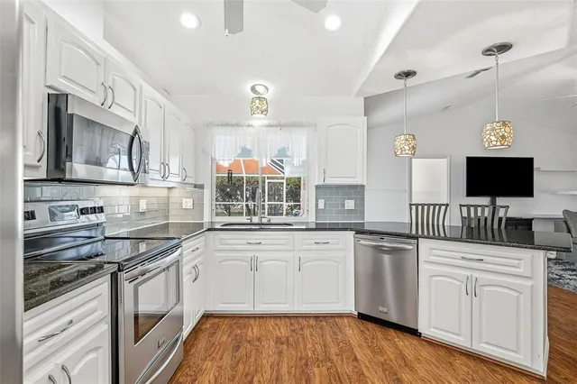 $479,999 | 5888 Taylor Road, Venice, FL 34293