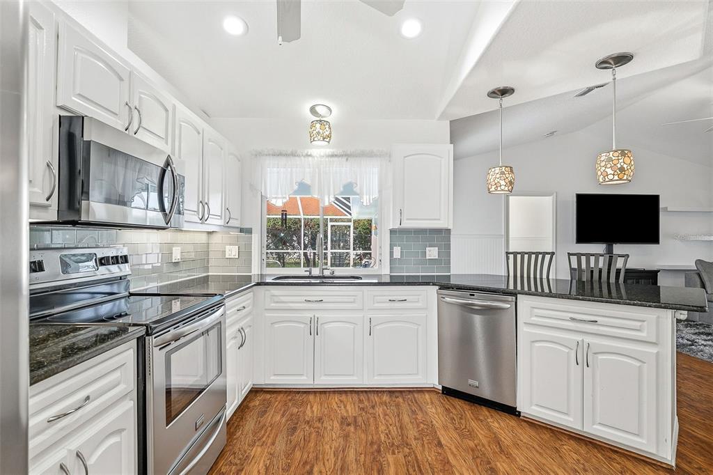 5888 Taylor Road Venice, FL 34293 - Photo 26 of 46