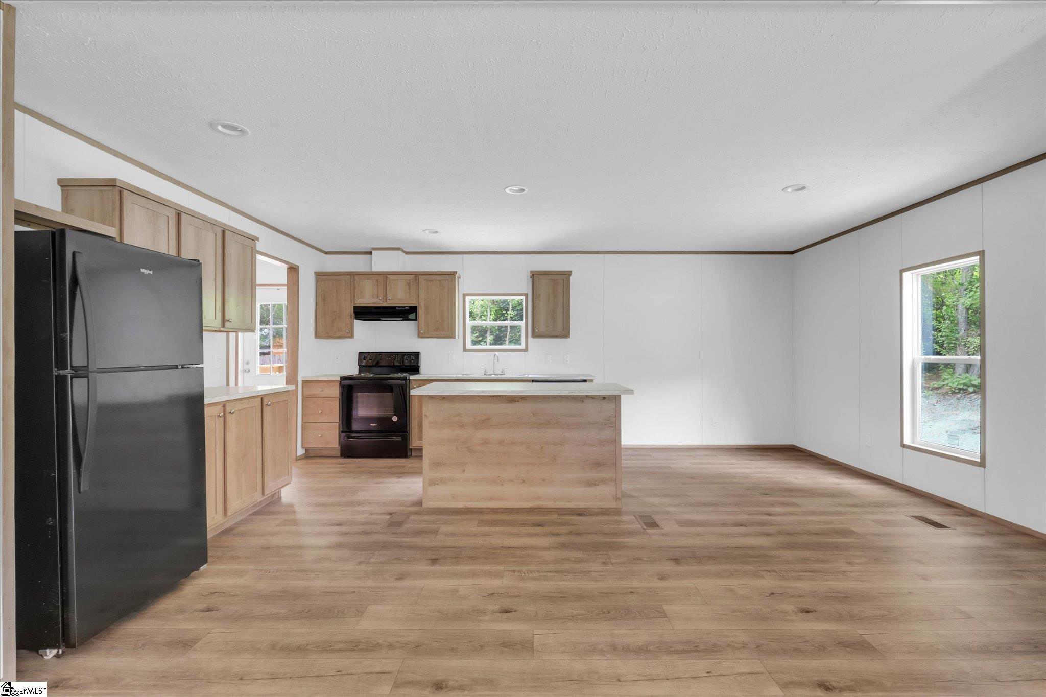 209 5 Forks Road Liberty, SC 29657 - Photo 11 of 27