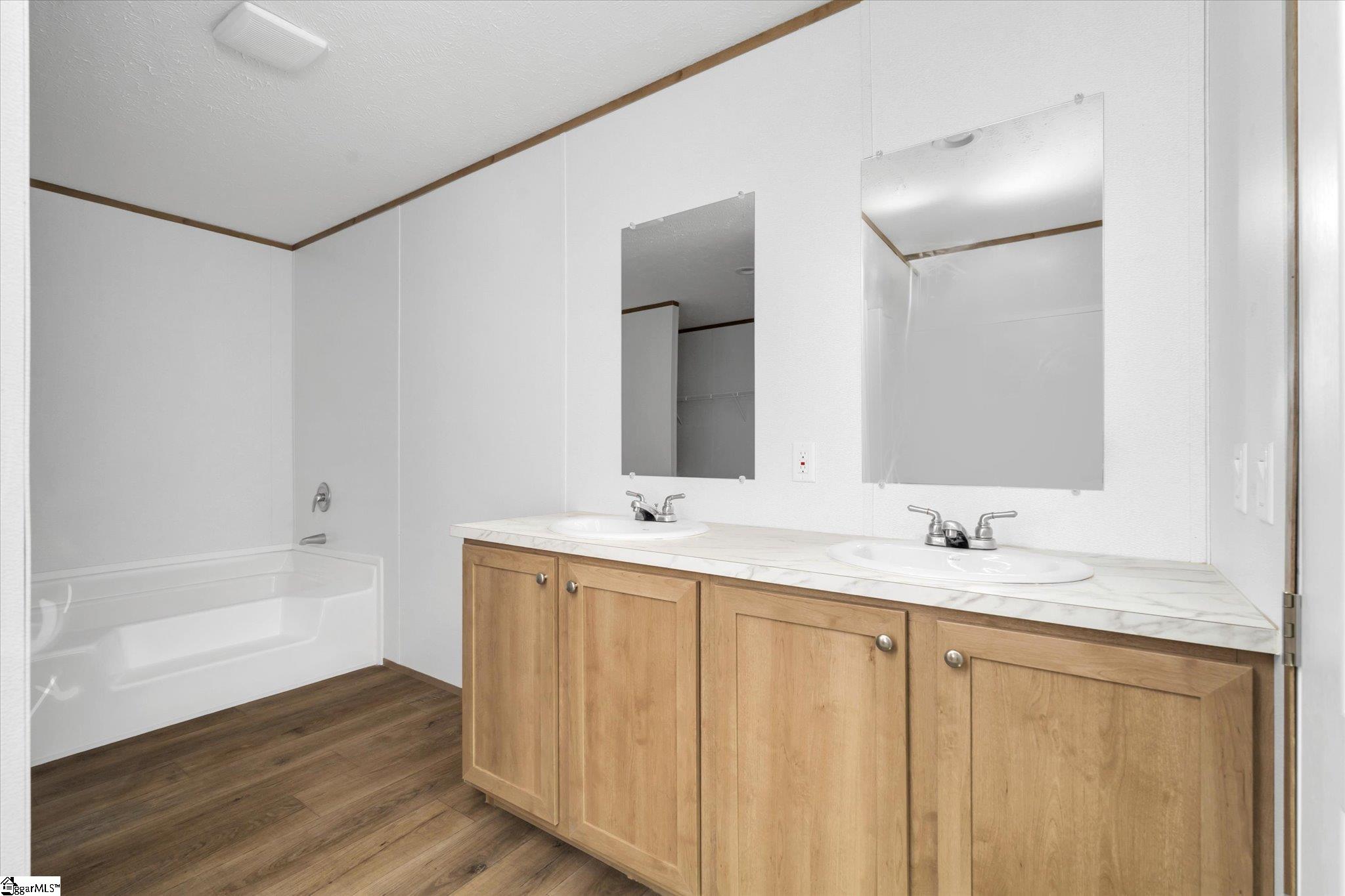 209 5 Forks Road Liberty, SC 29657 - Photo 23 of 27