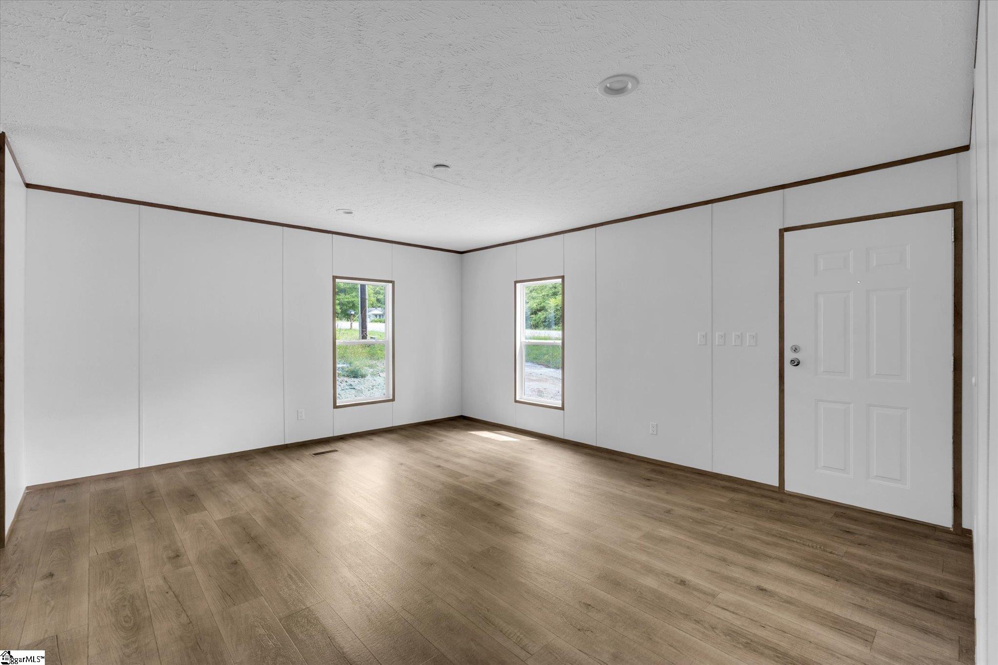 209 5 Forks Road Liberty, SC 29657 - Photo 10 of 27