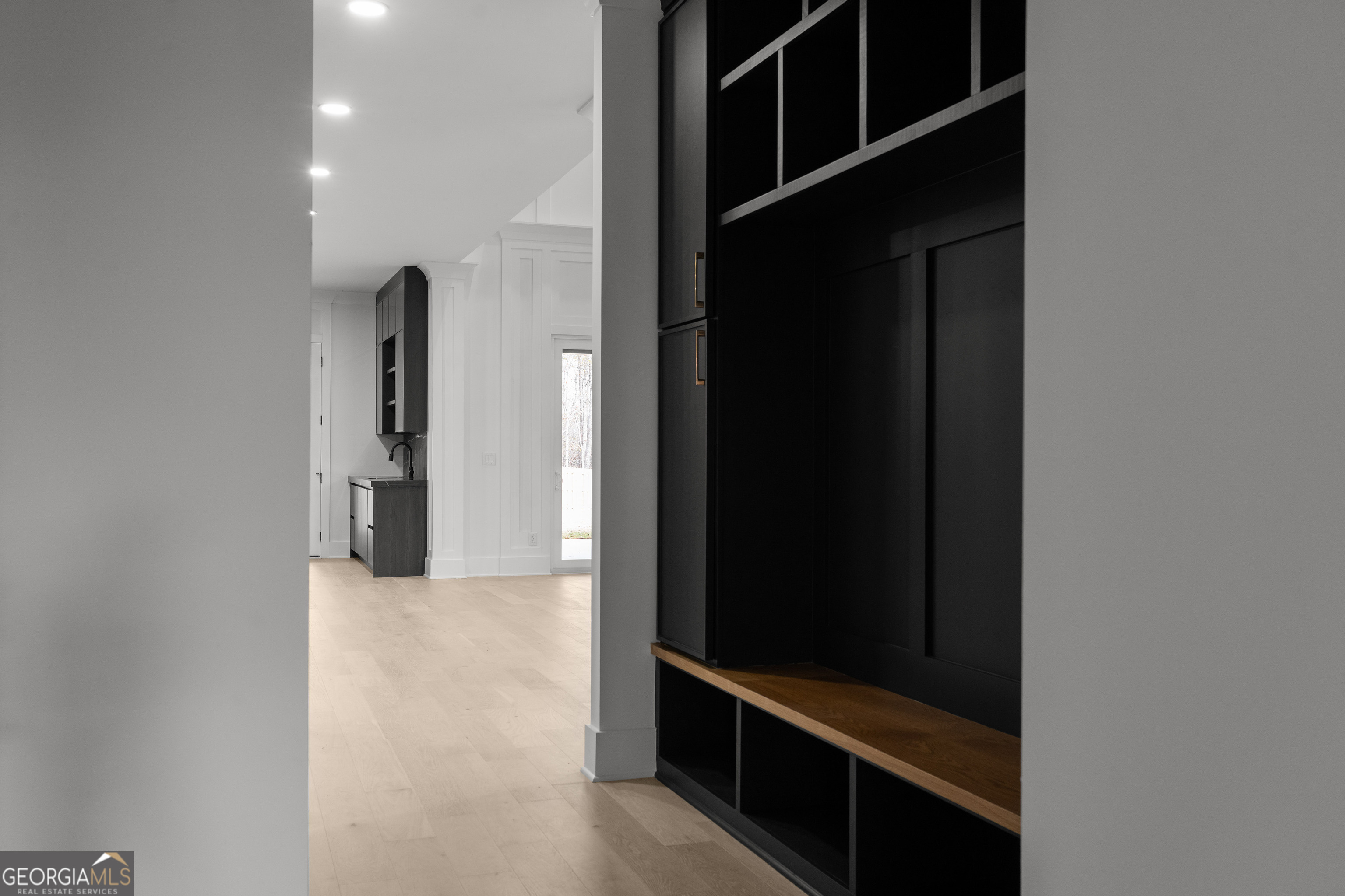 409 Thunder Road Buford, GA 30518 - Photo 35 of 99