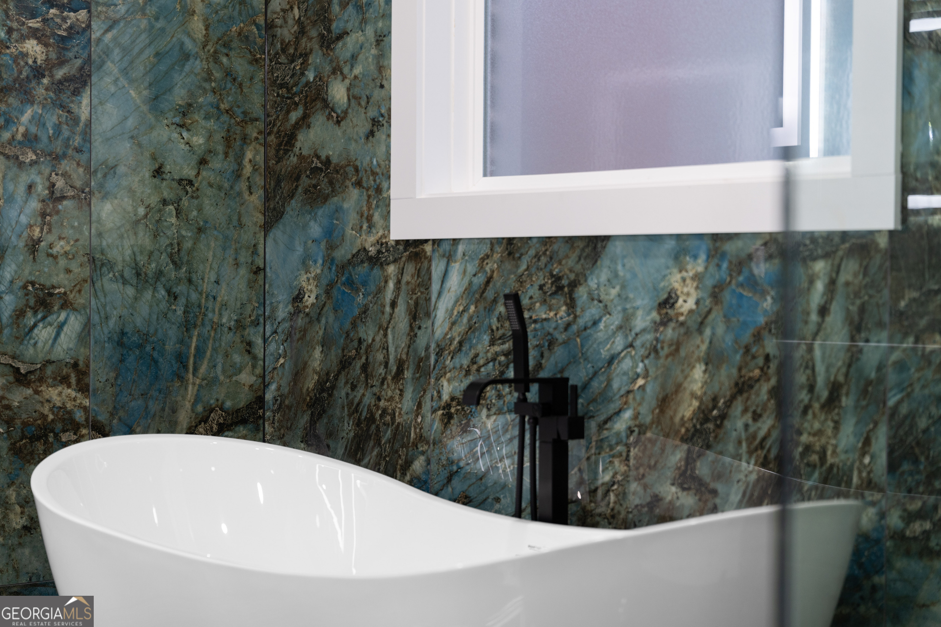 409 Thunder Road Buford, GA 30518 - Photo 53 of 99