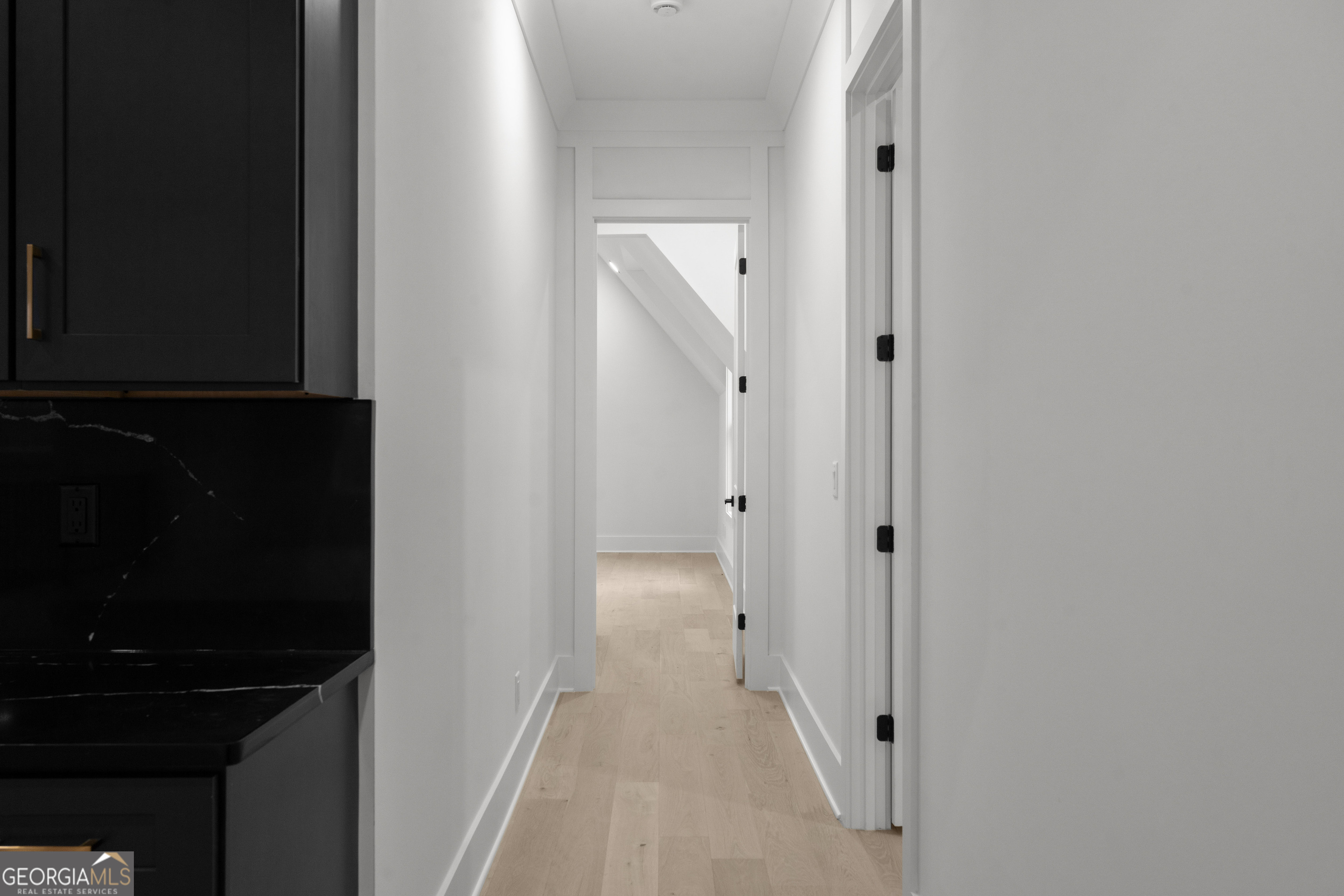 409 Thunder Road Buford, GA 30518 - Photo 75 of 99