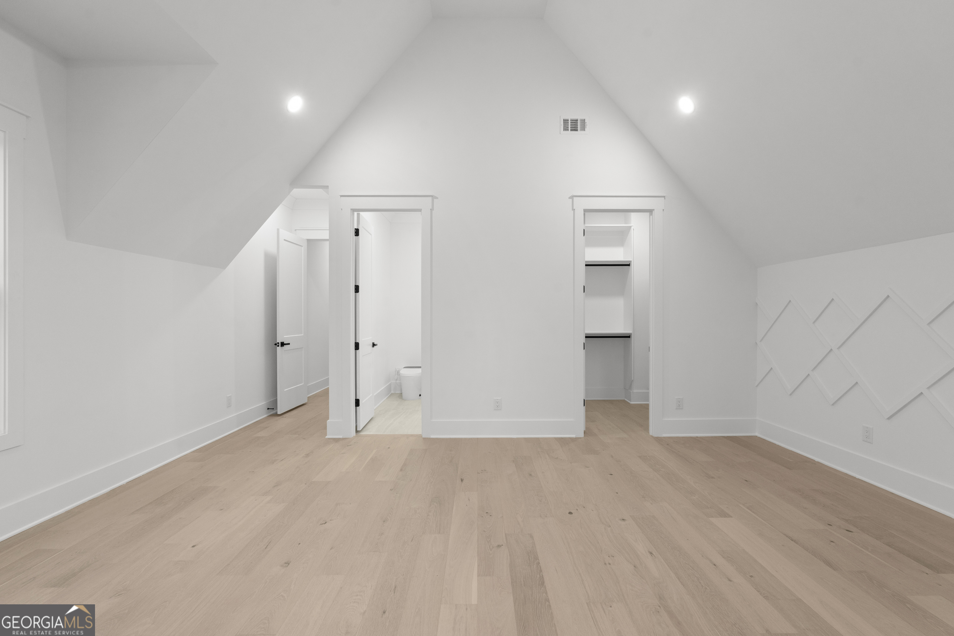 409 Thunder Road Buford, GA 30518 - Photo 81 of 99