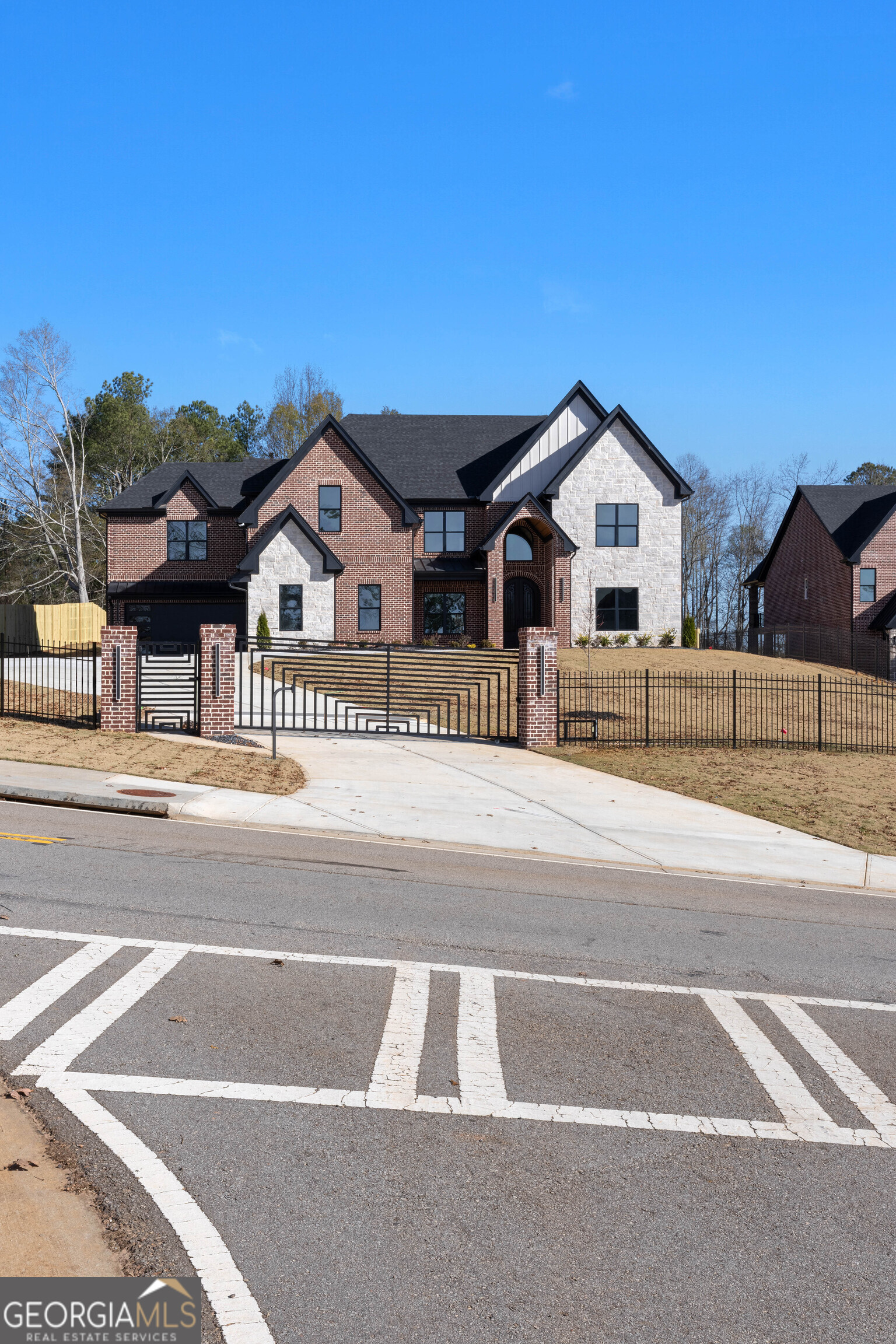 409 Thunder Road Buford, GA 30518 - Photo 84 of 99