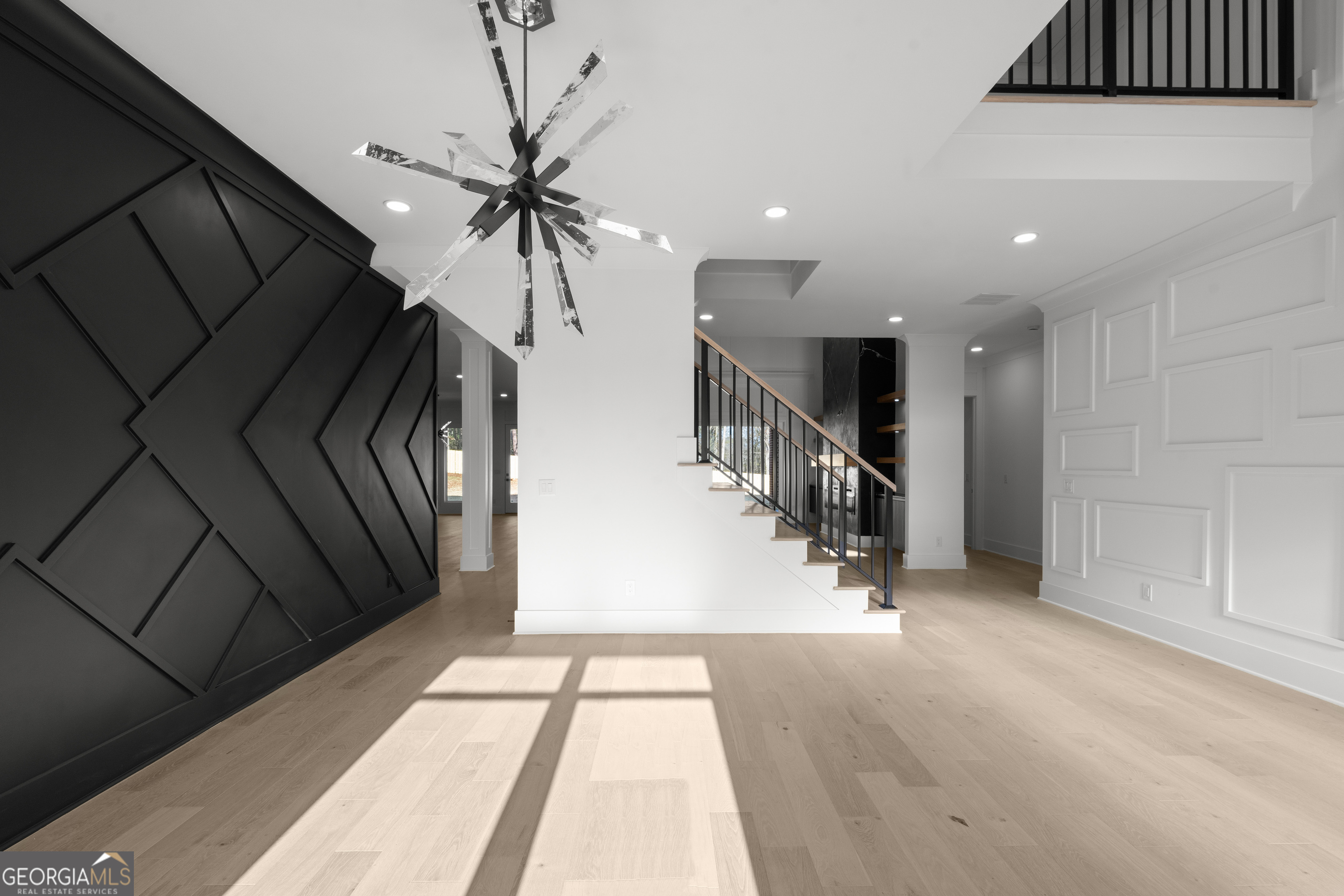 409 Thunder Road Buford, GA 30518 - Photo 10 of 99