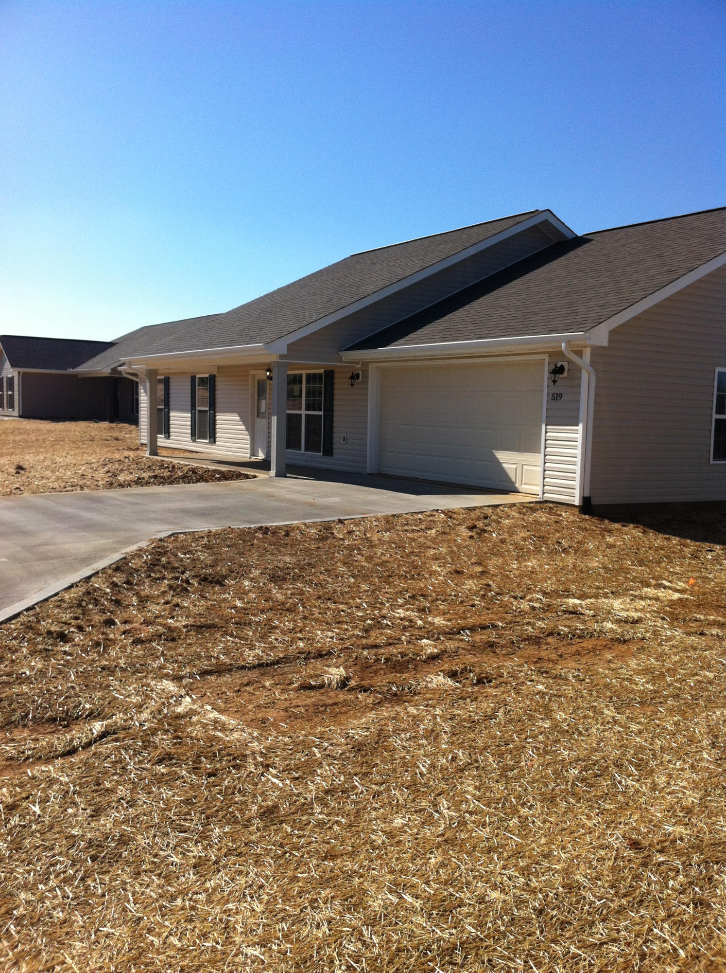 475 Hinkle Road Seymour, TN 37865 - Photo 6 of 15 side view