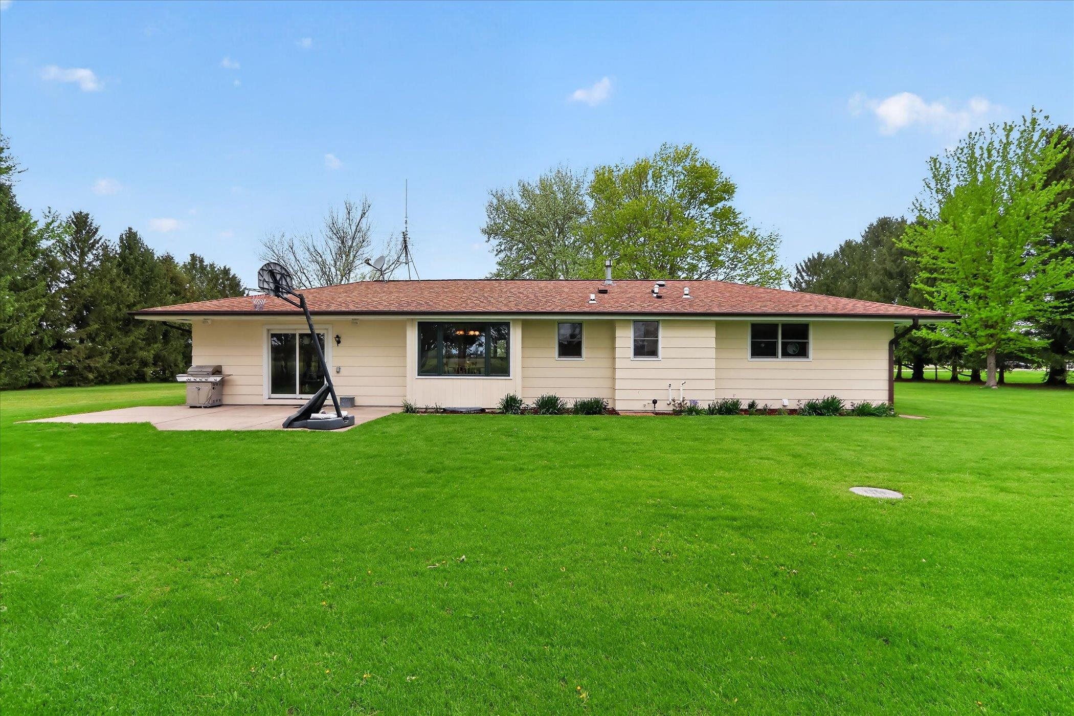 7724 Stephens Road Rockton, IL 61072 - Photo 31 of 43 Gallery Image 31