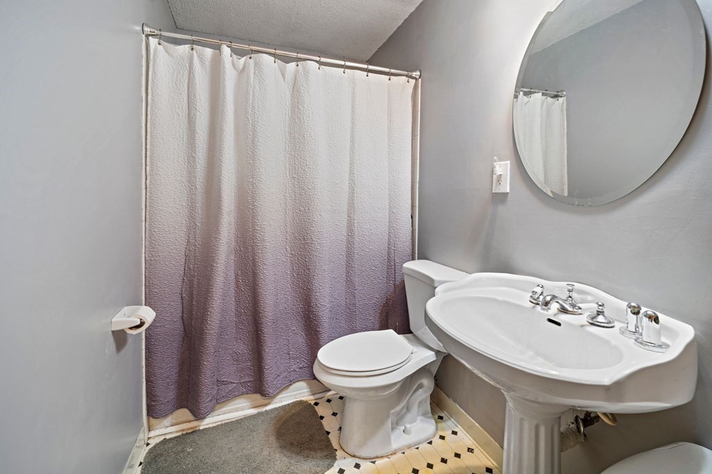 104 Rowland Street Springfield, MA 01107 - Photo 13 of 25 Gallery Image 13