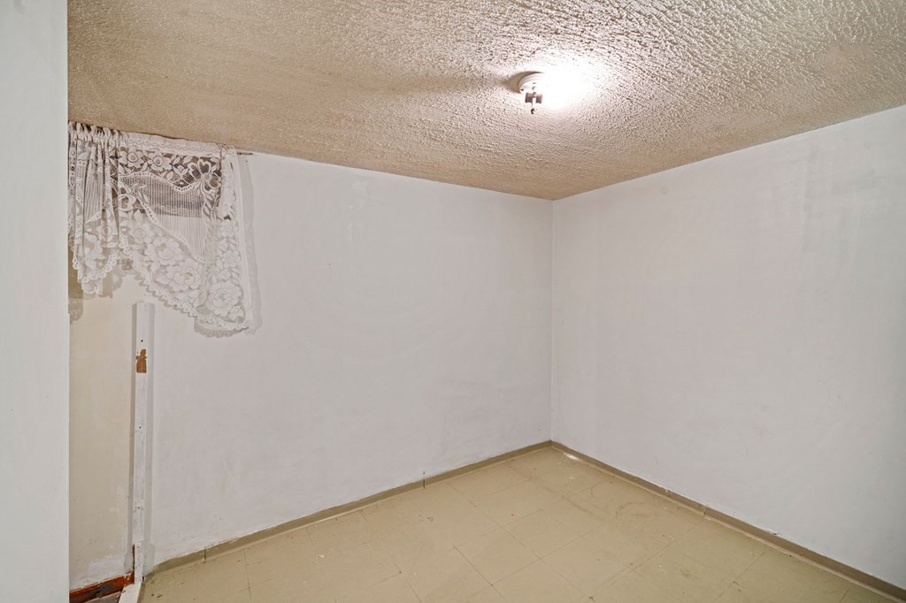 104 Rowland Street Springfield, MA 01107 - Photo 21 of 25 Gallery Image 21