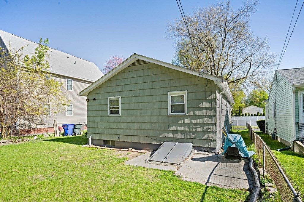 104 Rowland Street Springfield, MA 01107 - Photo 24 of 25 Gallery Image 24