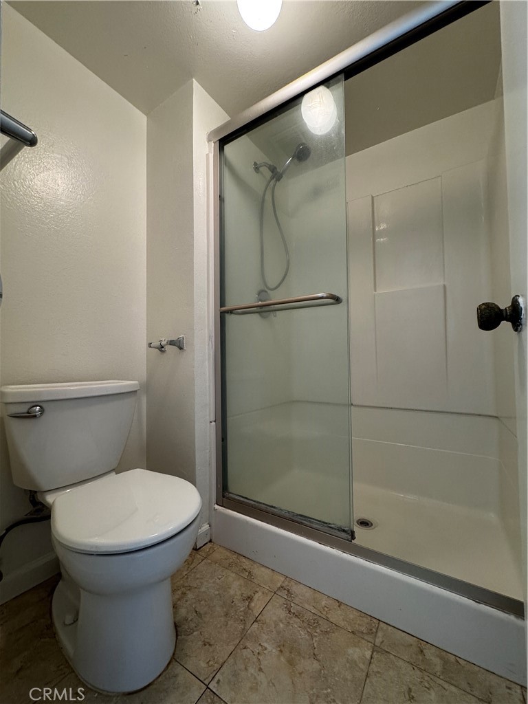 455 West Duarte Road, Unit 8 Arcadia, CA 91007 - Photo 10 of 20 Bathroom 1-1
