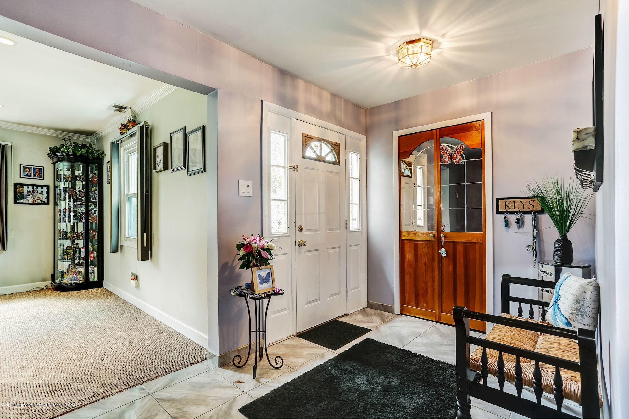 31 Green Mountain Road Freehold, NJ 07728 - Photo 13 of 61 004_31_Green_Mountain_Rd_259654_426885