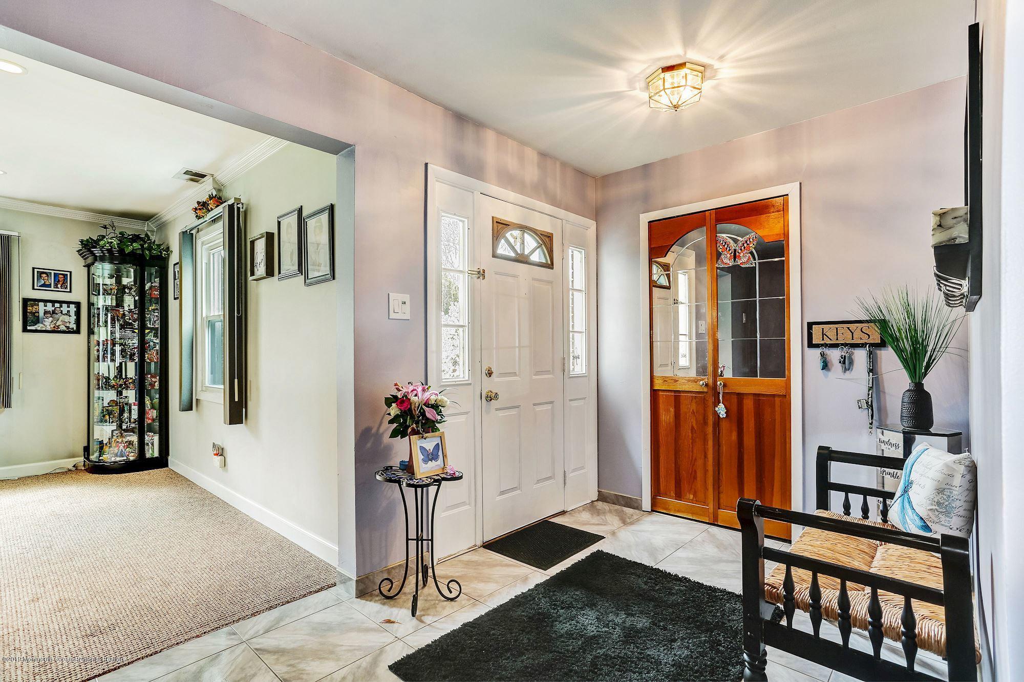 31 Green Mountain Road Freehold, NJ 07728 - Photo 14 of 61 067_31_Green_Mountain_Rd_259654_426917
