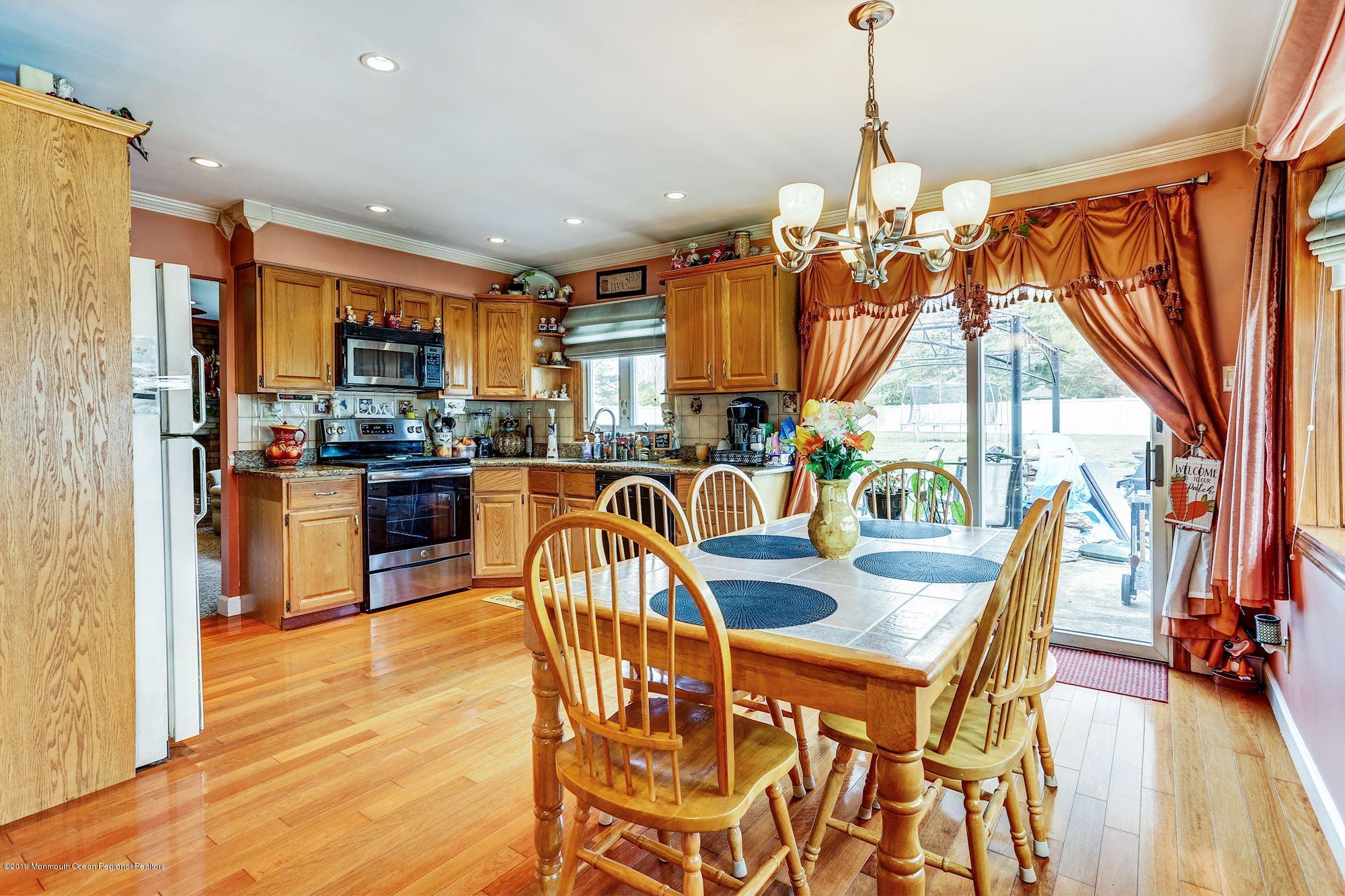 31 Green Mountain Road Freehold, NJ 07728 - Photo 26 of 61 024_31_Green_Mountain_Rd_259654_426885